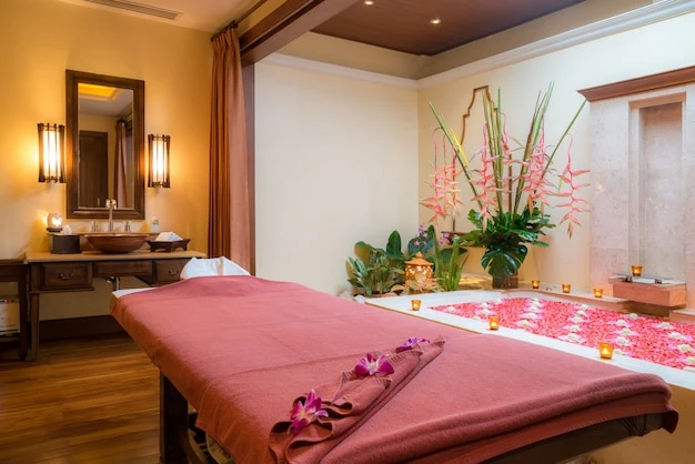 Six hand therapy at Uttara Thai Spa